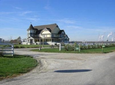 Victorian Veranda Country Inn Lawrence Bagian luar foto